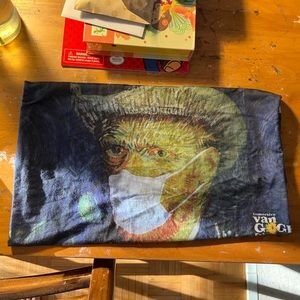 Van Gogh Infinity Mask